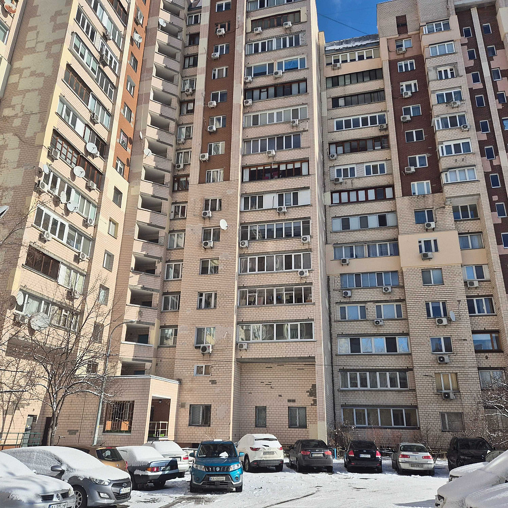 Оренда 1-кімн. п-т Володимира Івасюка 20-А, ст.метро "Мінська". Киев - изображение 2