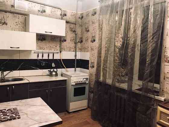 Затишна і доглянута 2х кім. квартира на тихій вулиці Щербакова Киев