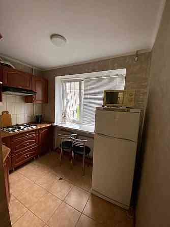 Сдам трехкомнатную квартиру в теплом кирпичном доме на Черемушках Одеса