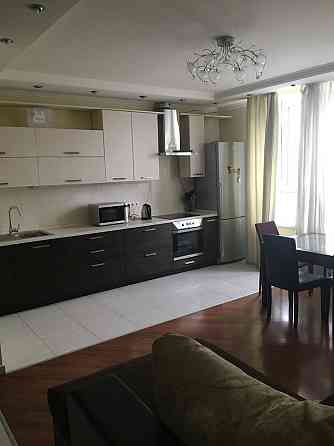 3-кімнатна квартира Лобановського 6-г, будинок з генератором. Власник Киев