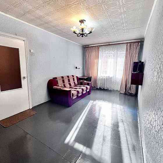 1 кім на середньому поверсі на 12 КВАРТАЛІ (714402) Днепр