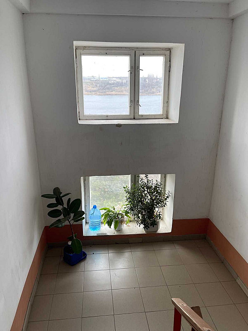 ТЕРМІНОВО ВІД ВЛАСНИКА! Двухрівнева квартира в центрі смт Таїрово Таирово - изображение 6