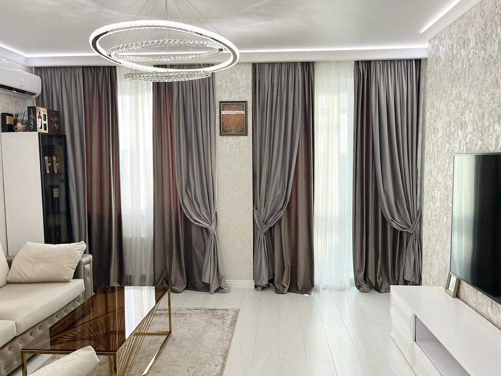 Стильная двухкомнатная квартира в малоэтажном жилом доме в Центре Одеса - зображення 3