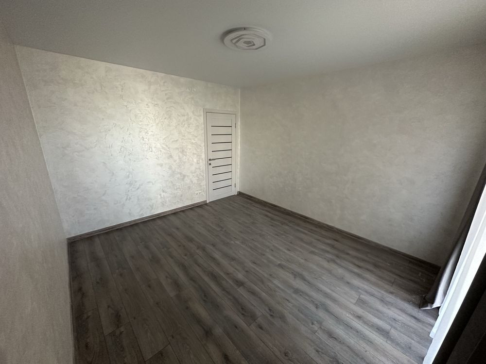 Продаж 1к квартири 60 кв. м на вул. Університетська 7 Ужгород - зображення 5