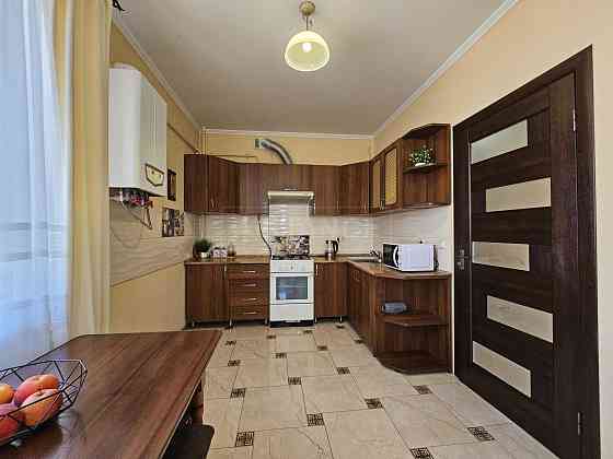 Простора 3 кімнатна квартира з ремонтом, 86м2 Івано-Франківськ