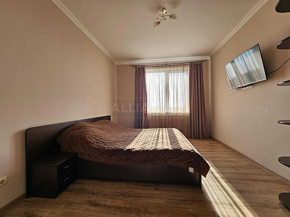 Простора 3 кімнатна квартира з ремонтом, 86м2 Івано-Франківськ - зображення 8