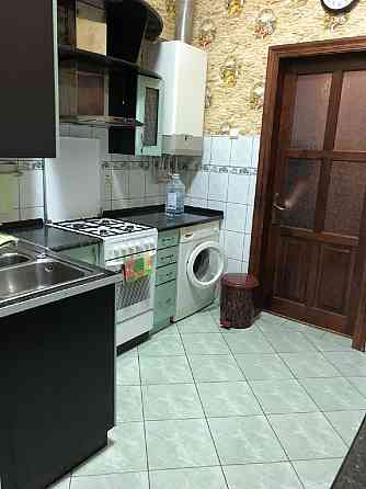 Оренда 3к вул.Курбаса центр все ізольоване з ремонтом Львов