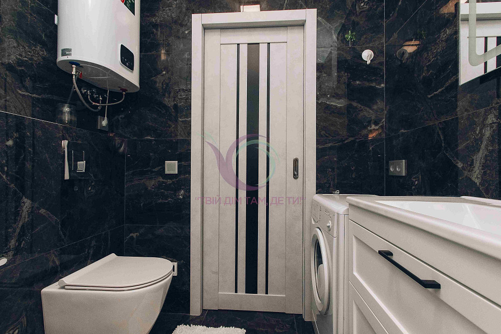 1-к. квартира з дизайнерським ремонтом у центрі за вул. Дарвіна Чернівці - зображення 3