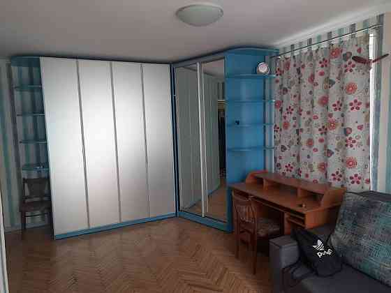 Міхновського Миколи бул, 8, 1-кімнатна, 32кв.м, 3й поверх Киев