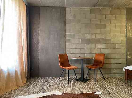 1к студио 33м² авторский ремонт ЖК Комфорт Таун Киев