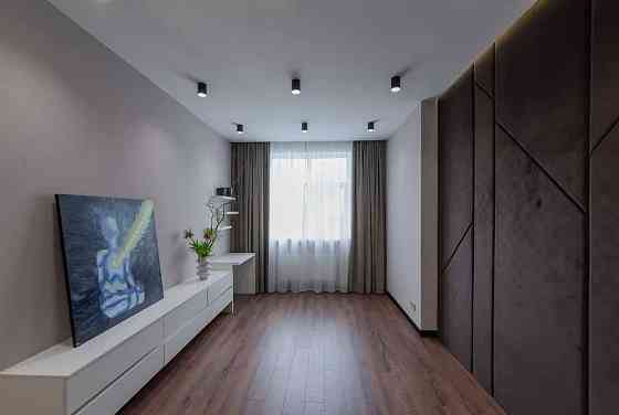 Василя Тютюнника вул. (Анрі Барбюса), 51/1 Київ