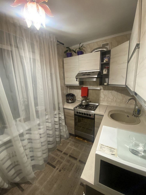 Терміновий продаж! 1-кімнатна квартира. Гарний житловий стан. Торг! Хмельницький - зображення 1