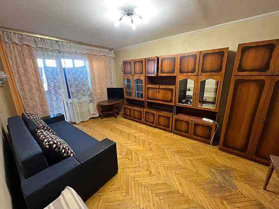 Здам затишну 2-кімнатну квартиру біля метро "Академмістечко"! Киев