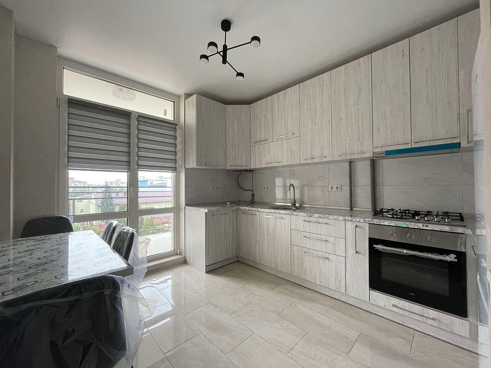 1-кімнатна квартира біля міського озера Ивано-Франковск - изображение 2