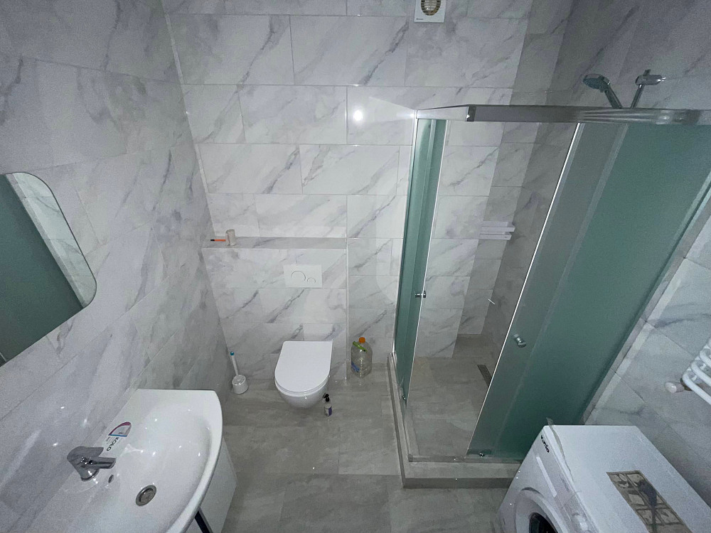 1-кімнатна квартира біля міського озера Ивано-Франковск - изображение 7