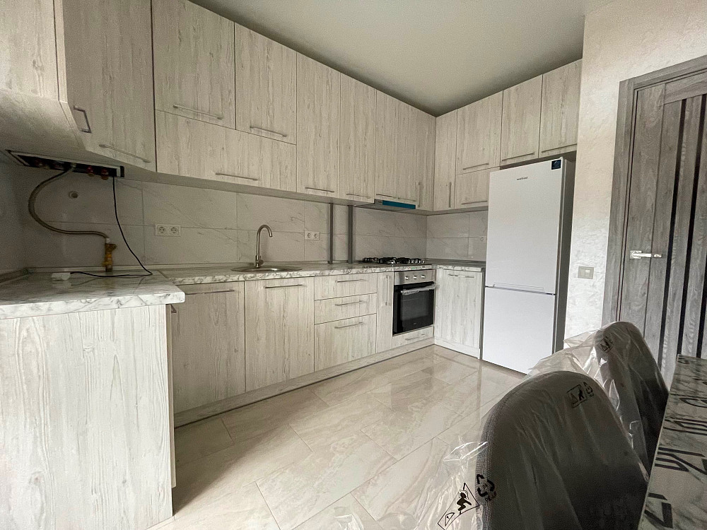 1-кімнатна квартира біля міського озера Ивано-Франковск - изображение 4