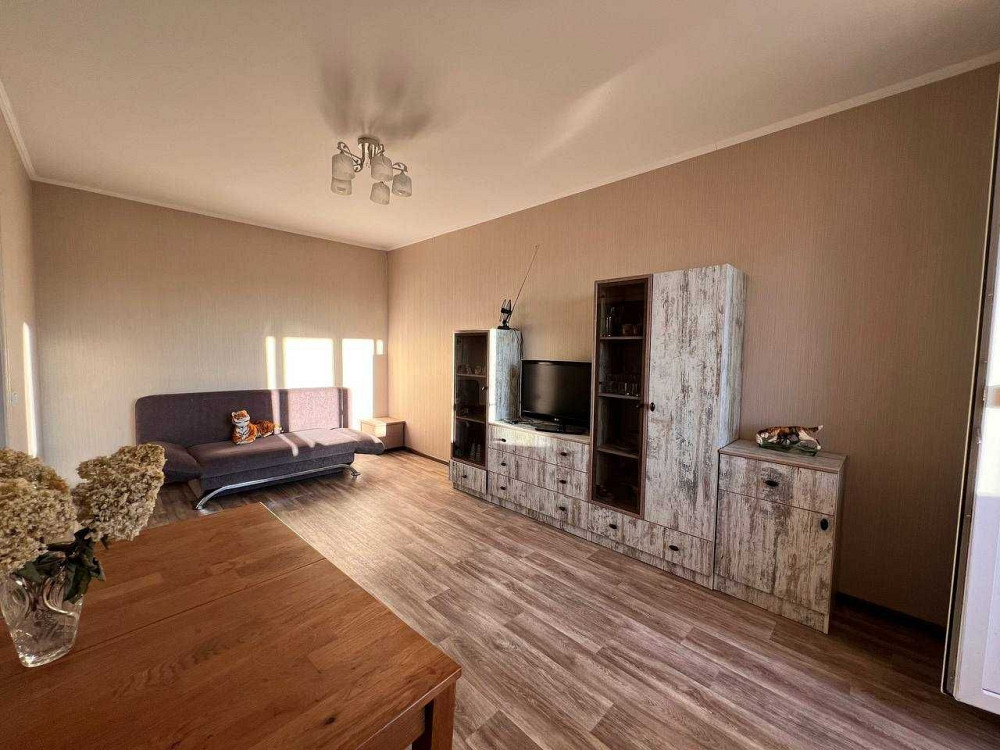 3 кімнатна квартира по вулиці 1 - ої Танкової бригади колишня Белова Чернігів - зображення 1