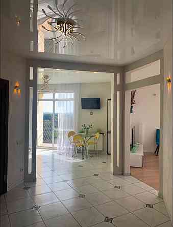 Власник продаж ексклюз 3кімн світлоі панорамноі з джакузі в новобудові Івано-Франківськ