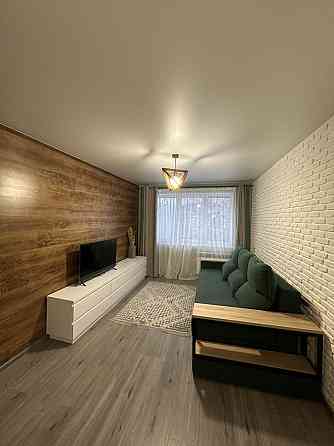 Продам квартиру с хорошим ремонтом  Салтовка ТРК Украина Харьков