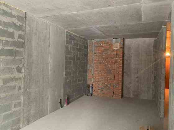 ЖК Варшавський плюс 2к квартира  74.7 кв.м Змієнка  21 Київ