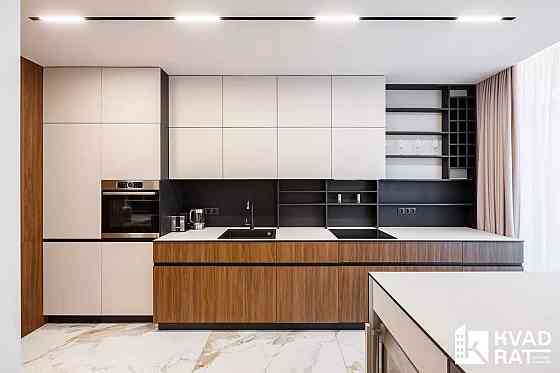 Шикарний пентхаус в Елітному будинку поруч Центру на вулиці Шевченка Івано-Франківськ