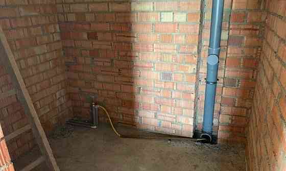 Продам 4х комнатную квартиру. Кирпичный дом. АОГВ.  Рассрочка Одеса