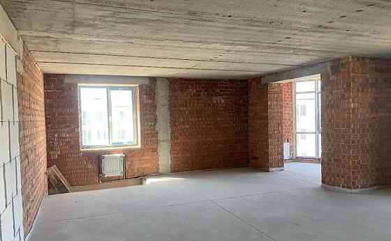 Продам 4х комнатную квартиру. Кирпичный дом. АОГВ.  Рассрочка Одеса