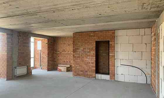 Продам 4х комнатную квартиру. Кирпичный дом. АОГВ.  Рассрочка Одеса