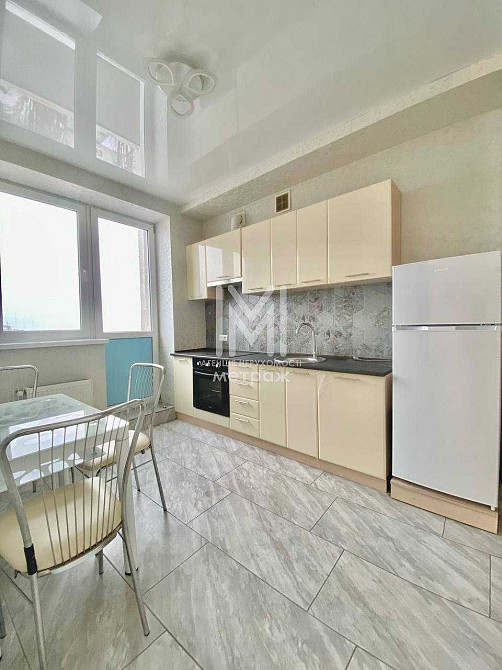 1к квартира ЖК Перемоги будинок МВС метро 1хв Харків - зображення 1