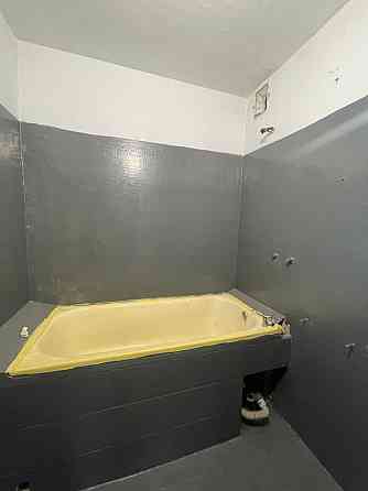 Продаж просторої 5-кімнатної квартири. Озерна, підходить під Виплати! Хмельницький