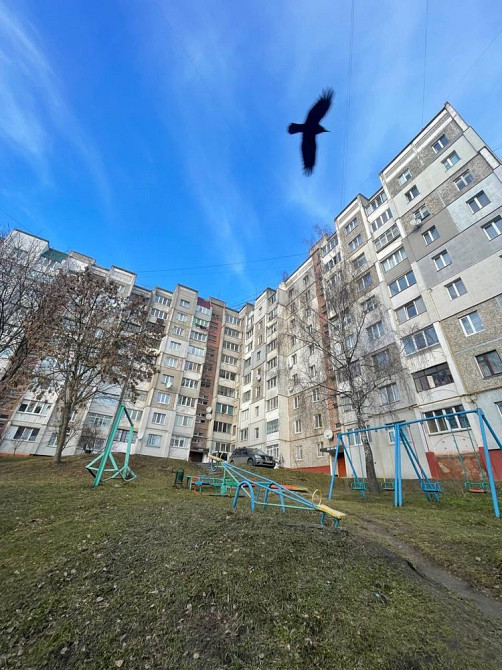 Продаж просторої 5-кімнатної квартири. Озерна, підходить під Виплати! Хмельницький - зображення 1