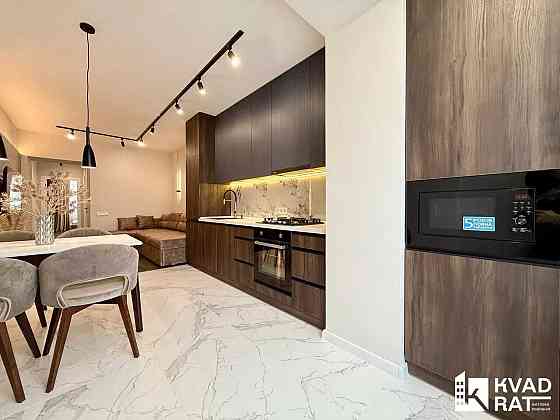 Укомплектована квартира з кухнею-студією! поруч Центру! 3-й поверх! Івано-Франківськ