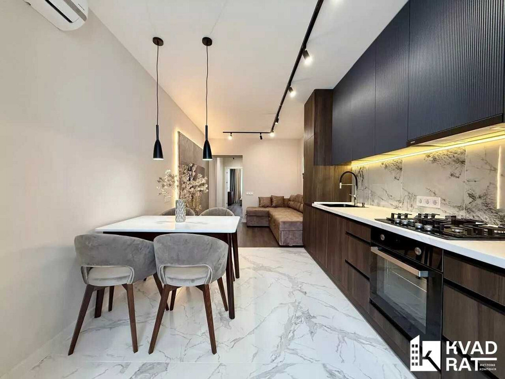 Укомплектована квартира з кухнею-студією! поруч Центру! 3-й поверх! Івано-Франківськ - зображення 4