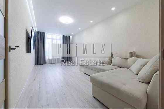 Оренда квартири найкраща ціна ЖК Підвисоцький  3 поверх Генератор Киев