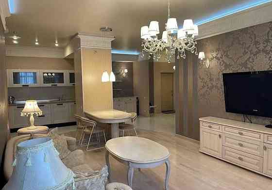 Здам 2 - кім. квартиру з дизайнерським ремонтом Лесі Українки 7а Киев