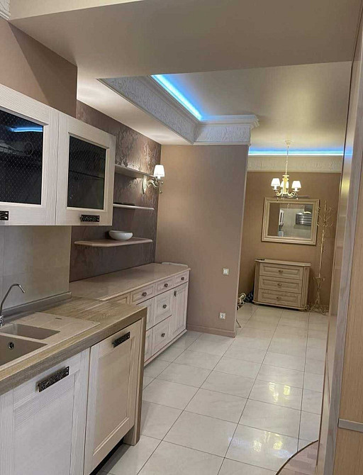 Здам 2 - кім. квартиру з дизайнерським ремонтом Лесі Українки 7а Киев - изображение 3