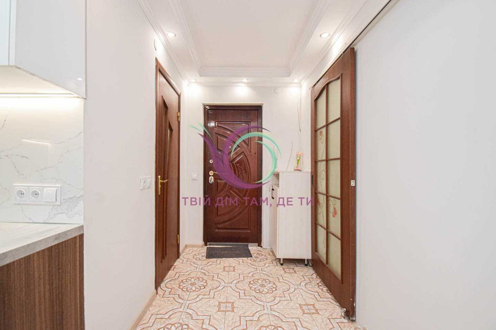 1-к квартира з балконом, кондиціонером та ремонтом за вул. Симоненка Тернополь - изображение 8