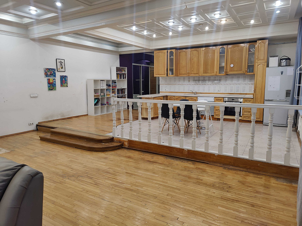 5-к Горького 14а 206м. центр міста Киев - изображение 7