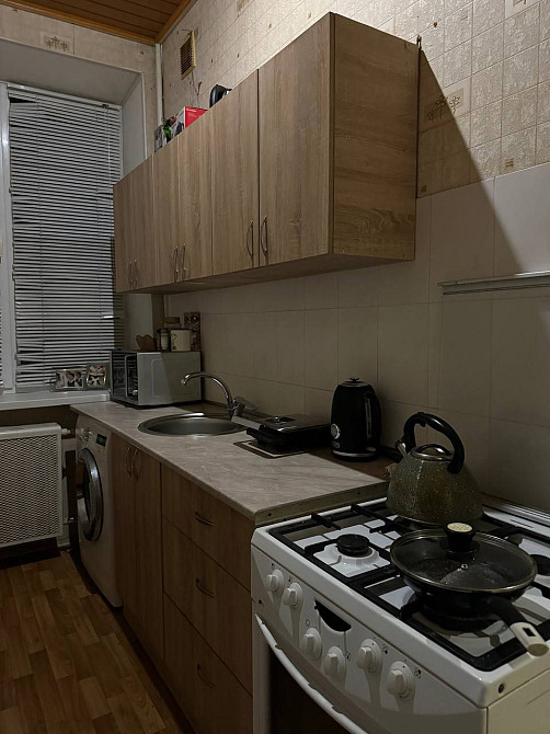 Продам 1 комнатную улучшенной планировки квартиру на ХТЗ Харьков - изображение 1