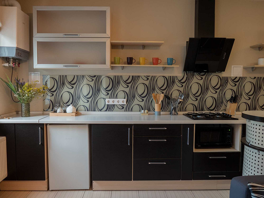 ЦЕНТР Сталінка 2-кімн квартира техніка меблі 2/4 Чернігів - зображення 5