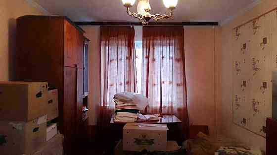 Виноградар. Продам без комісії трикімнатну квартиру на пр. Свободи, 2. Київ