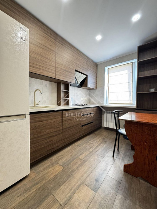 Продаж затишної 2к квартири в районі 95 кварталу Кривой Рог - изображение 1