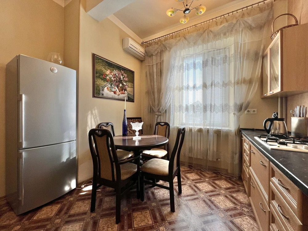 Продаж ексклюзивної квартири в історичному Центрі Миколаїв - зображення 1