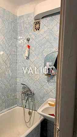 Продаж 2-кімн. квартири без ремонту вул.Цитадельна метро Печерська Київ