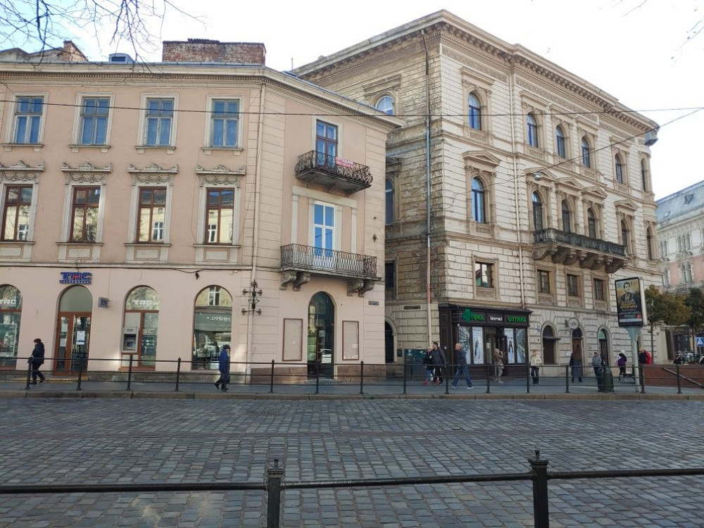 пл Галицька центр житло офіс Львів - зображення 3