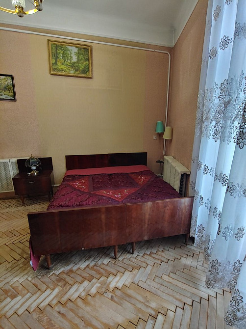 пл Галицька центр житло офіс Львів - зображення 2