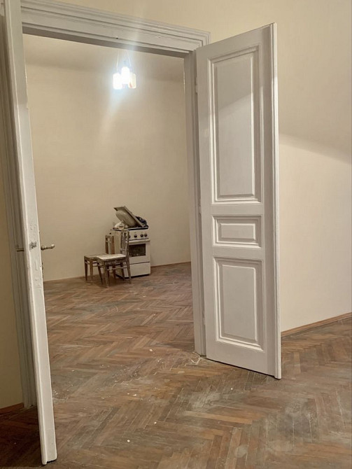 Продаж 2 кімн квартира вул Коперника центр Львів - зображення 6