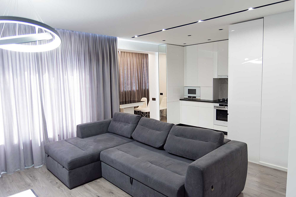 1к квартира-студія з дизайнерським ремонтом в ЖК «Петрівський квартал» Святопетрівське (Києво-Свят.р-н) - зображення 2