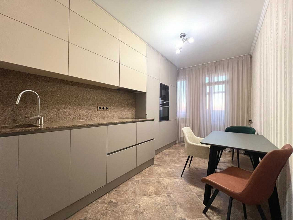 3х кім квартира з ремонтом Паладіна 18/30 Академмістечко. Киев - изображение 1