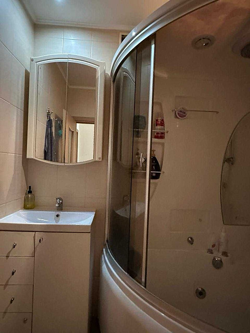 Простора 3-кімнатна квартира з ремонтом та меблями біля міського парку Івано-Франківськ - зображення 4